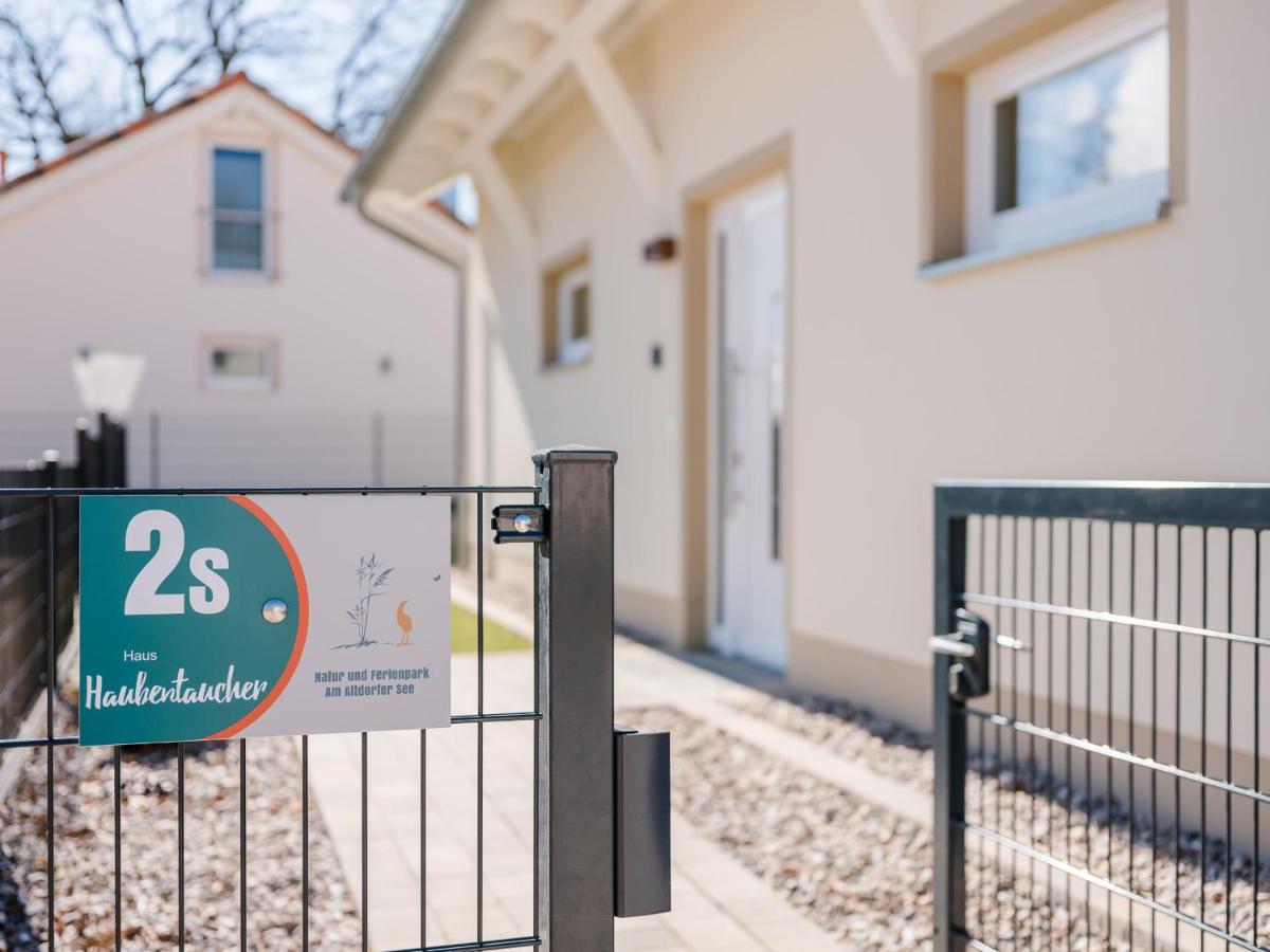 Ferienhaus für die ganze Familie - Kamin-Sauna-See Krakow am See Exterior foto